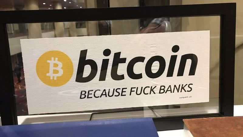 МВФ: Биткоин может снизить спрос на обычные деньги